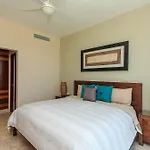 Casa Del Mar