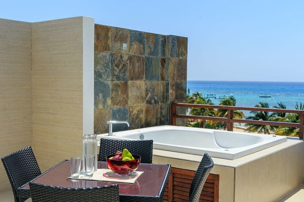 Casa Del Mar Hotel
